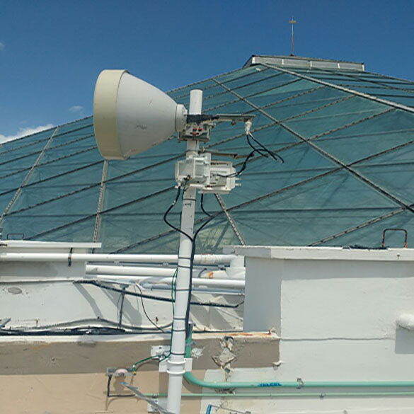 Instalaciones esquinero, pierna a pierna, TZ45, Monopolo